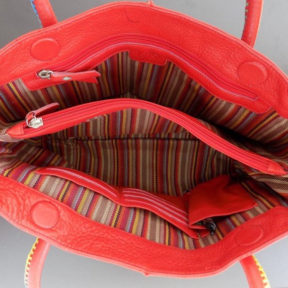 TOTO SHOULDER BAG RED WITH RAINBOW STITCHING & BUTTERFLY EMBELLISHMENT - Picture 6 of 8